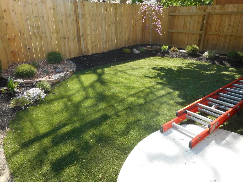 Do it yourself synthetic pet turf
